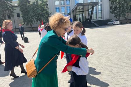 Казбек Тайсаев: партии, входящие в СКП-КПСС, отпраздновали юбилей пионерии
