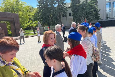 Казбек Тайсаев: партии, входящие в СКП-КПСС, отпраздновали юбилей пионерии
