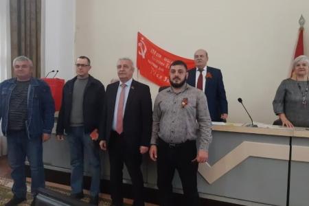 Краснодарский край. Коммунист-депутат Госдумы Н.И. Осадчий принял участие в Конференции белореченских коммунистов