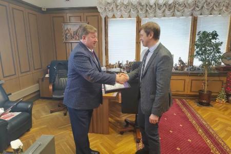 Поздравляем! В.И. Кашин стал почетным доктором Сибирского отделения центра агробиотехнологий РАН