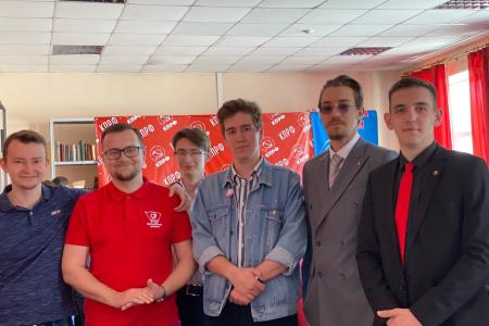 Избран новый руководящий состав Белгородского комсомола