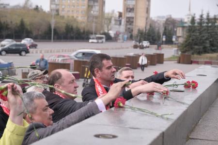 Красноярские коммунисты встретили Первомай