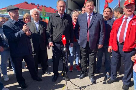 Всё лучшее – детям! КПРФ отправила 97-й гуманитарный конвой на Донбасс