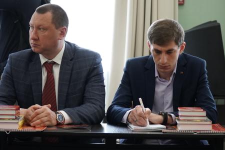 Председатель ЦК КПРФ Г.А. Зюганов провел занятие в Центре политической учебы