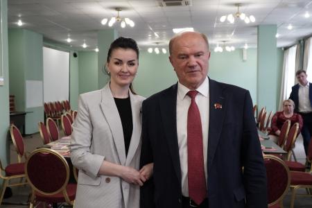 Председатель ЦК КПРФ Г.А. Зюганов провел занятие в Центре политической учебы