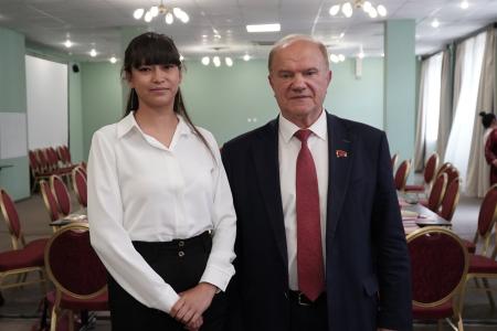 Председатель ЦК КПРФ Г.А. Зюганов провел занятие в Центре политической учебы