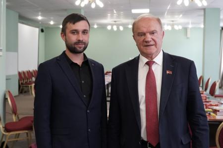 Председатель ЦК КПРФ Г.А. Зюганов провел занятие в Центре политической учебы