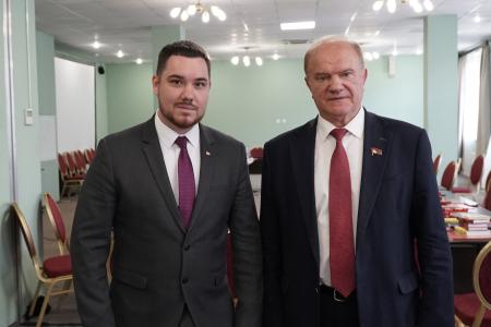 Председатель ЦК КПРФ Г.А. Зюганов провел занятие в Центре политической учебы