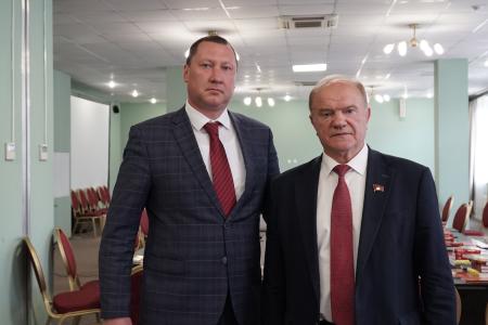 Председатель ЦК КПРФ Г.А. Зюганов провел занятие в Центре политической учебы