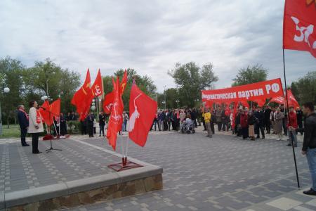 Праздничный митинг-концерт в Волгограде