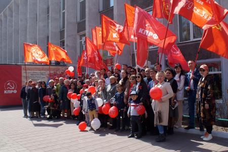 Республика Бурятия: Первомай шагает по планете…