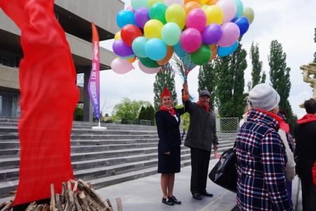 Лидер ставропольских коммунистов Виктор Гончаров: Вековой опыт Пионерии бесценен для современных школьников!