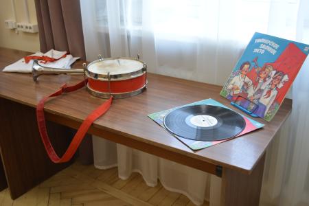 Первый секретарь Вологодского обкома КПРФ Александр Морозов напомнил, чье имя носит пионерия