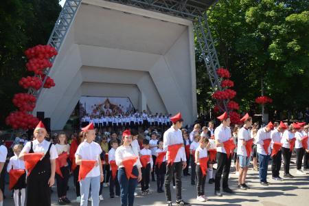 Ростовская область. «Как повяжешь галстук»…