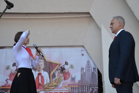 Ростовская область. «Как повяжешь галстук»…