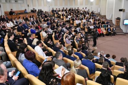 Амурский депутат КПРФ Роман Кобызов поделился своими впечатлениями о рабочей поездке в Москву