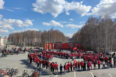 При поддержке регионального отделения КПРФ в Югре  состоялся грандиозный патриотический велопарад  «Звезда памяти»