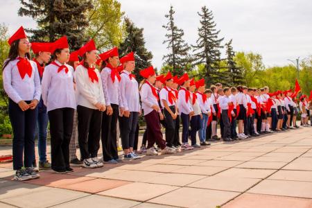 Ещё несколько десятков школьников Хакасии приняли в пионеры