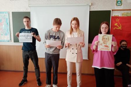 Курганские коммунисты проводят открытые уроки в школах, посвященные 100-летию Пионерии