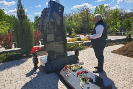 Делегация КПРФ во главе с Казбеком Тайсаевым с рабочим визитом прибыла в Донбасс