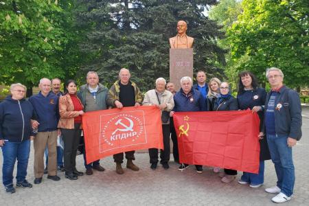 Делегация КПРФ во главе с Казбеком Тайсаевым с рабочим визитом прибыла в Донбасс