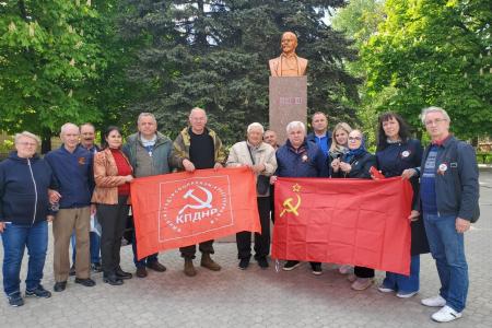 Делегация КПРФ во главе с Казбеком Тайсаевым с рабочим визитом прибыла в Донбасс