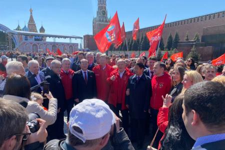 Ребята с Северного Кавказа приняли участие в торжественной линейке в честь юбилея Дня Пионерии