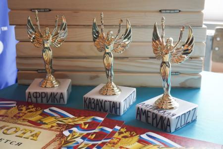 Казбек Тайсаев наградил иностранных студентов – победителей и призёров Спартакиады МАДИ
