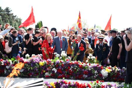 Компартии, входящие в СКП-КПСС, приняли участие в мероприятиях в честь дня Великой Победы