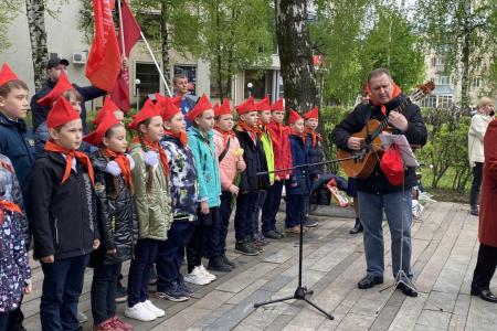 Вековой юбилей Пионерии в Рязани отметили праздничной линейкой