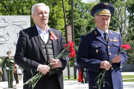 Краснодар. Активисты КПРФ и других лево-патриотических сил отметили День Победы