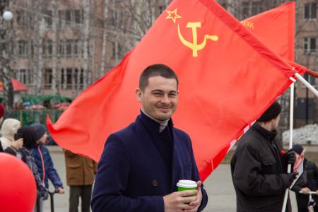 Томские коммунисты митингом отметили 1 мая