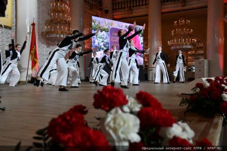 Г.А. Зюганов: "Самые яркие страницы в жизни страны Советов связаны с пионерией и комсомолом". В Москве прошел праздничный вечер-концерт, посвященный 100-летию Пионерии