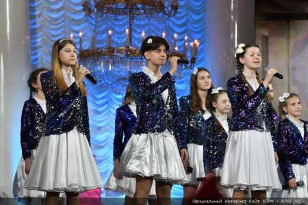 Г.А. Зюганов: "Самые яркие страницы в жизни страны Советов связаны с пионерией и комсомолом". В Москве прошел праздничный вечер-концерт, посвященный 100-летию Пионерии
