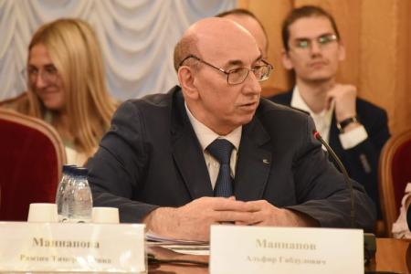 КПРФ в Госдуме провела круглый стол, посвященный решению проблем пчеловодства