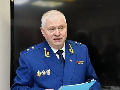 «Служим Советскому Закону!». Накануне столетия советской прокуратуры Г.А. Зюганов наградил ветеранов правоохранительных органов
