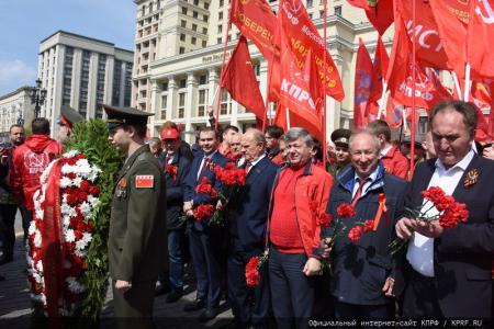 Г.А. Зюганов: С праздником Победы!