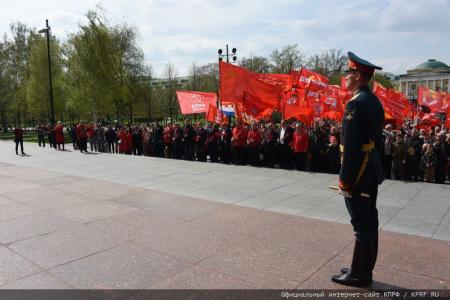 Г.А. Зюганов: С праздником Победы!