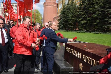 Г.А. Зюганов: С праздником Победы!