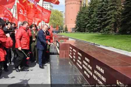 Г.А. Зюганов: С праздником Победы!