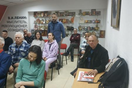 Амурская область. Вячеслав Мархаев и Роман Кобызов провели общее собрание Благовещенской городской организации КПРФ