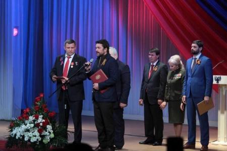 Александр Ющенко рассказал изданию Daily Storm о гуманитарном содействии КПРФ в Донбассе