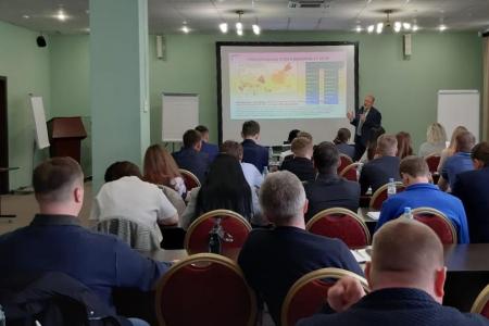 Сергей Обухов выступил перед слушателями ЦПУ ЦК КПРФ: «Новая реальность, уроки думской кампании-21 и «военные» выборы-22»