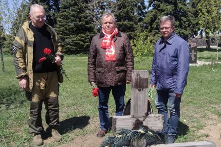Лидер донецких коммунистов Борис Литвинов: КПРФ оказывает Донбассу неоценимую помощь