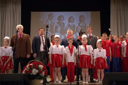 В Воронеже прошло собрание в честь 100-летия пионерии