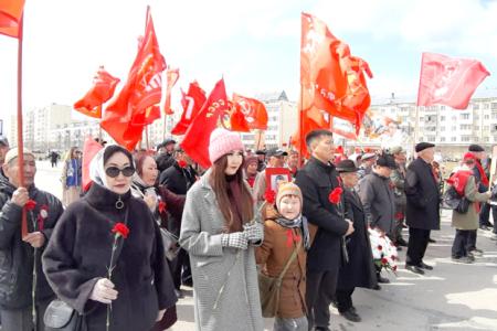 Митинги коммунистов Якутии в День Победы