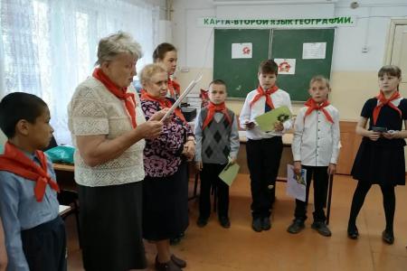 Амурская область. Ещё восемь ребят пополнили пионерскую дружину Константиновского района