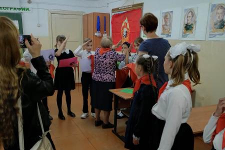 Амурская область. Ещё восемь ребят пополнили пионерскую дружину Константиновского района