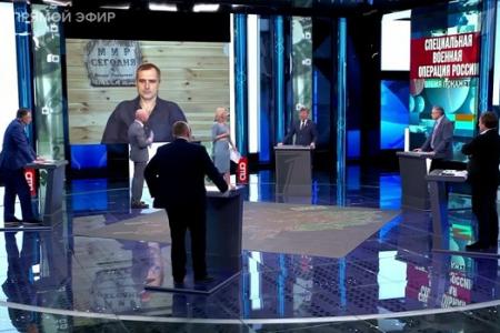 Дмитрий Новиков на Первом канале: «На действия в логике нацизма нужно отвечать в логике антифашизма»