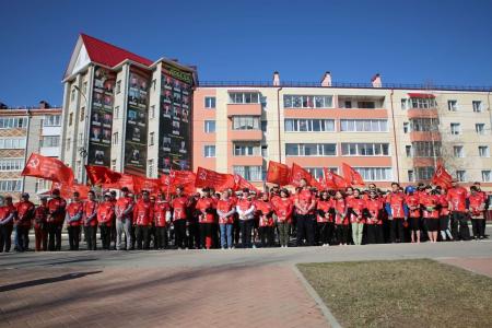 При поддержке регионального отделения КПРФ в Югре  состоялся грандиозный патриотический велопарад  «Звезда памяти»